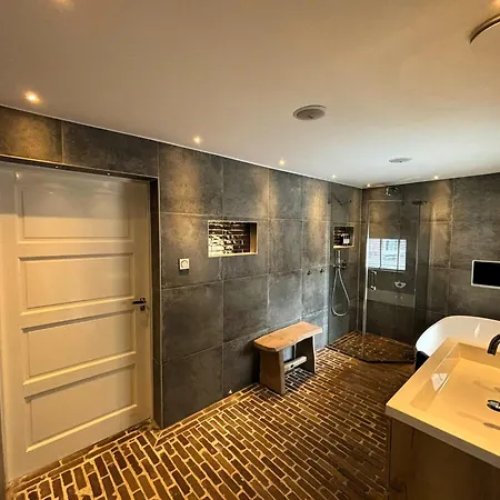 Voorsterstaete, Former Barn Luxury With Garden Shower Сasa de vacaciones