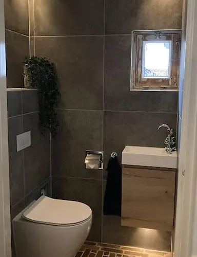 Voorsterstaete Former Barn, Including Jacuzzi