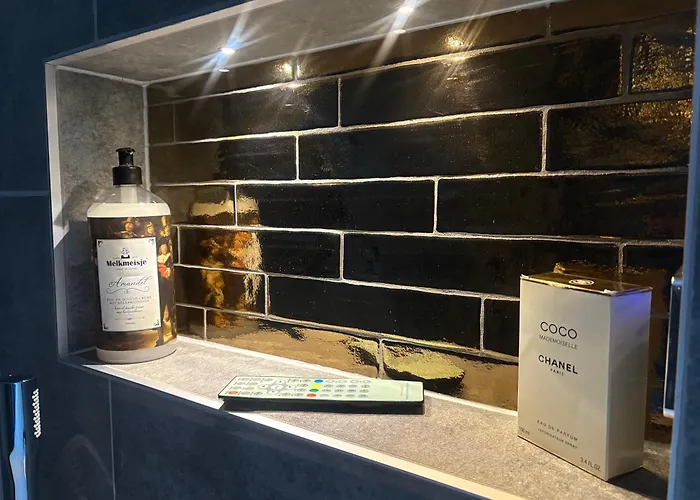 Voorsterstaete Former Barn, Including Jacuzzi בית נופש *